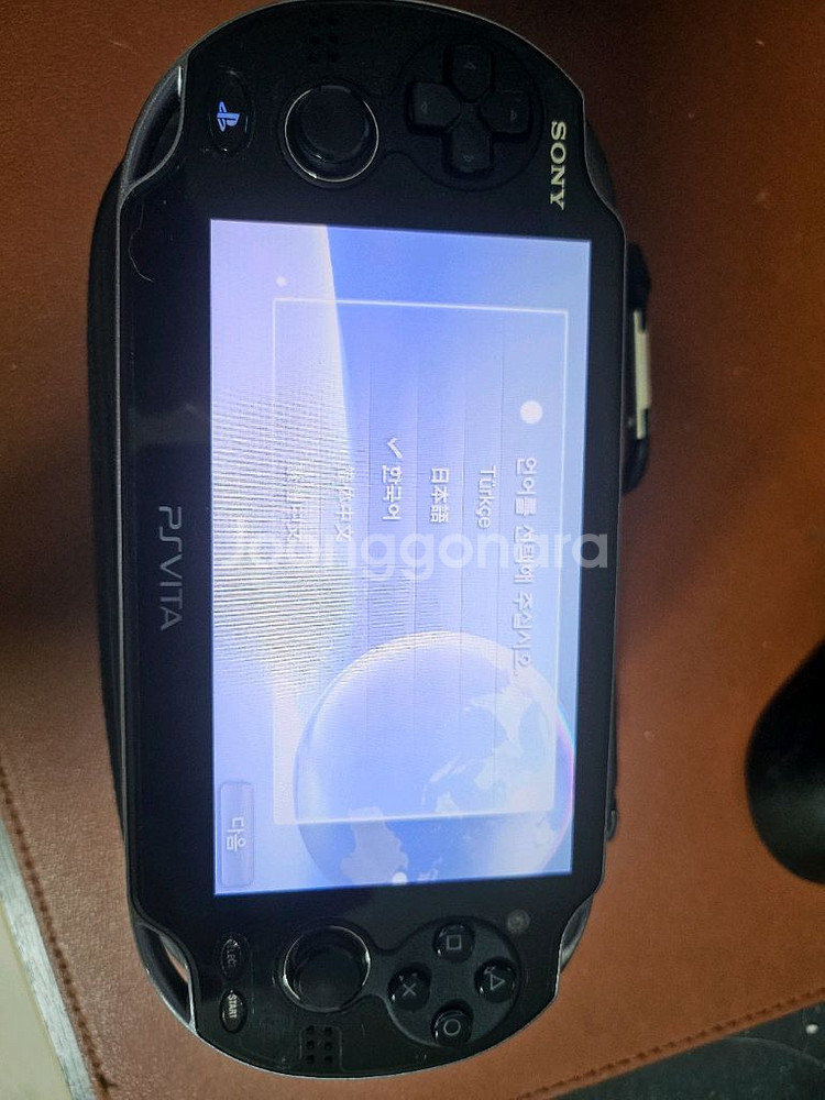 ps Vita 1세대--0