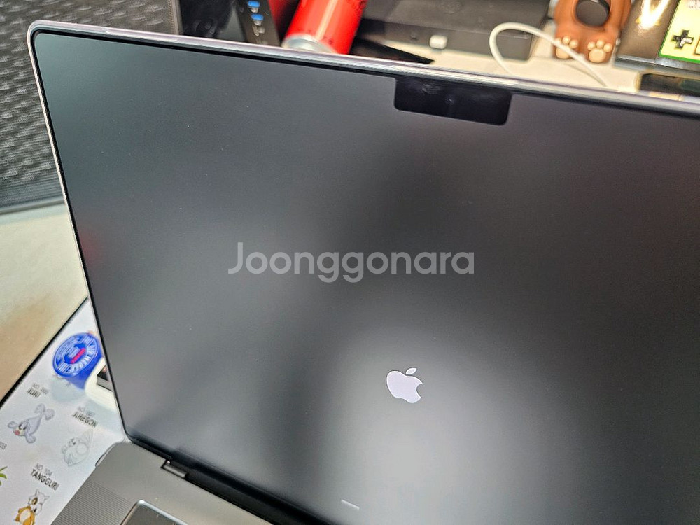 맥북 프로 M2 pro 16인치 32GB 민트급--1