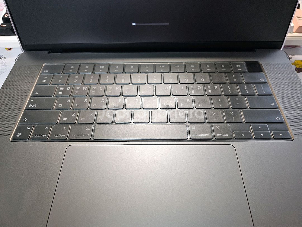맥북 프로 M2 pro 16인치 32GB 민트급--2