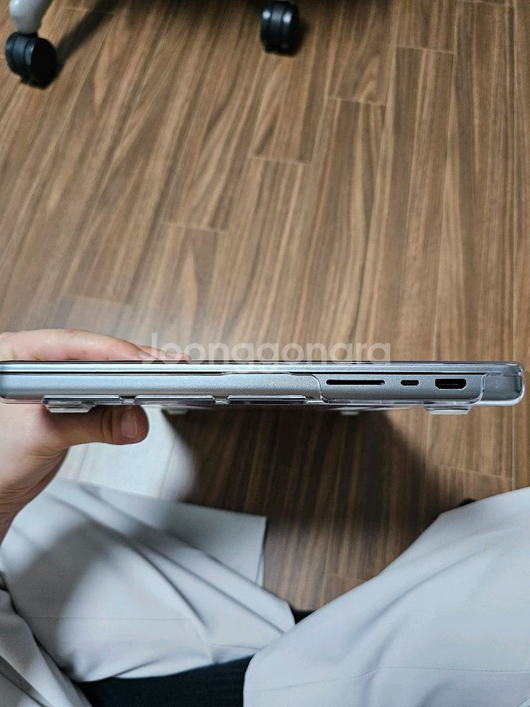 맥북 프로 M2 pro 16인치 32GB 민트급--11