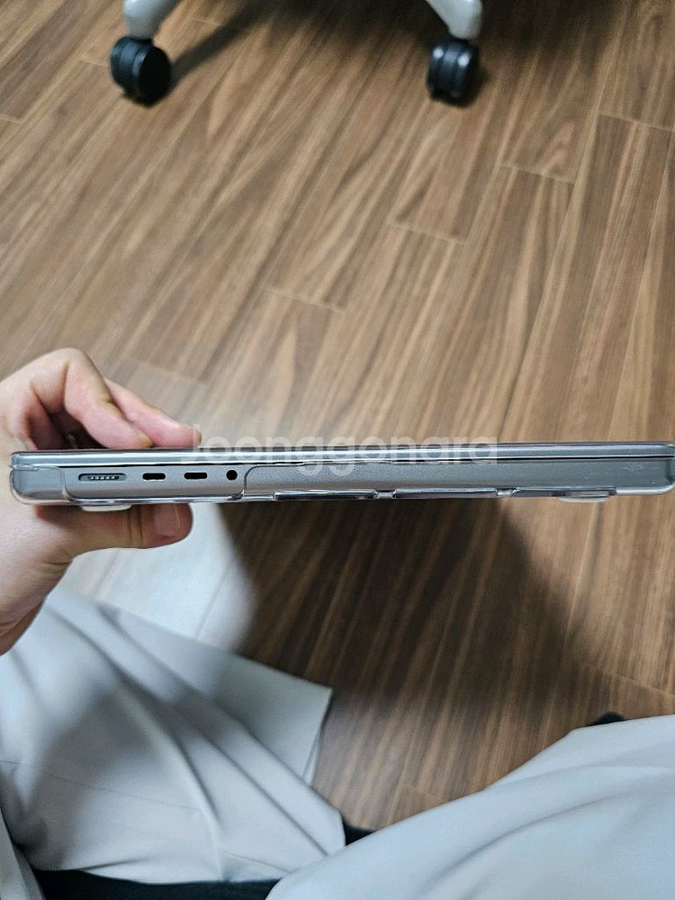 맥북 프로 M2 pro 16인치 32GB 민트급--10
