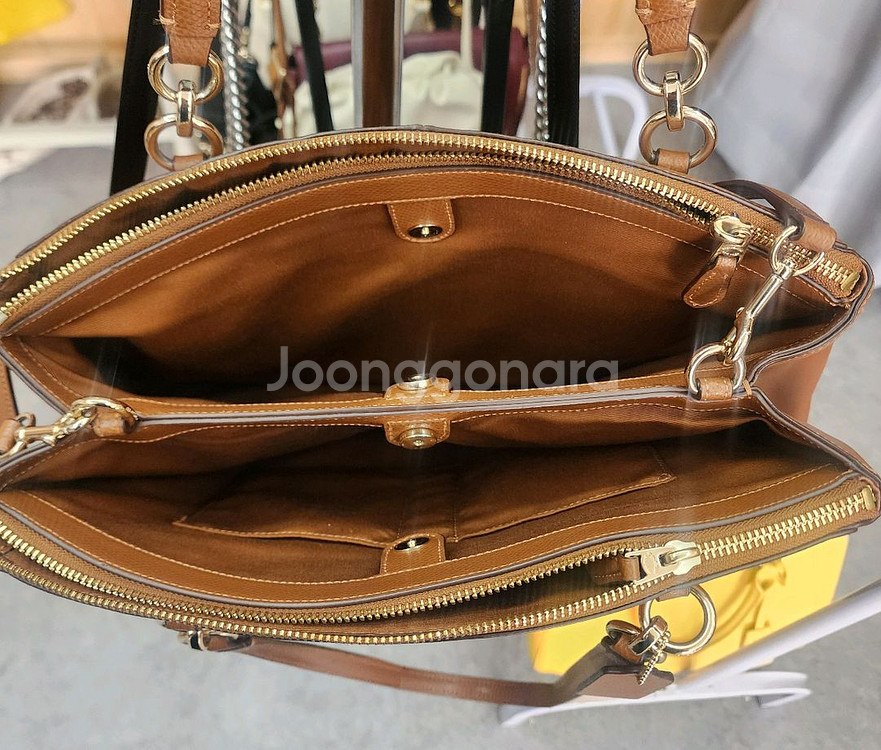 코치 가죽 토트백-정품--2