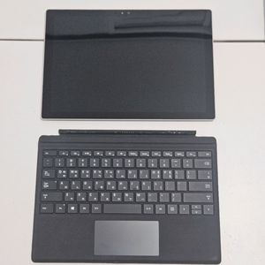 서피스 프로4 i5-6세대 키보드 포함 팝니다.