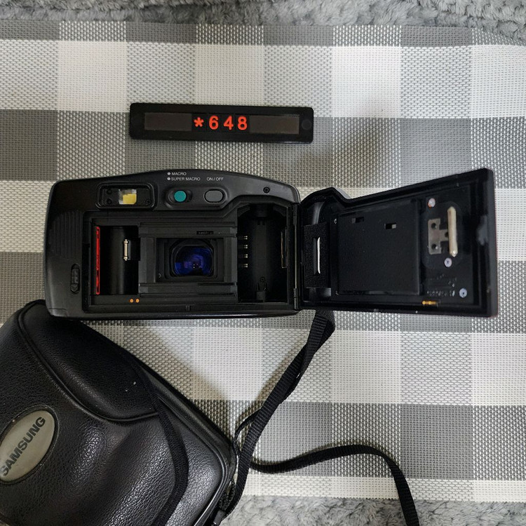 삼성캐녹스 퍼지줌 1050 필름카메라 파우치포함--4