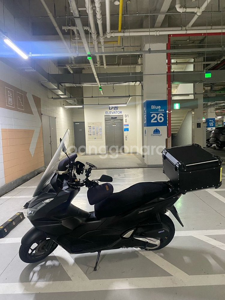 혼다 PCX 24년식 스쿠터 판매--1