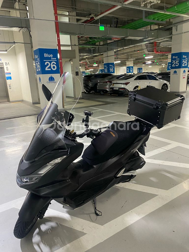 혼다 PCX 24년식 스쿠터 판매--2