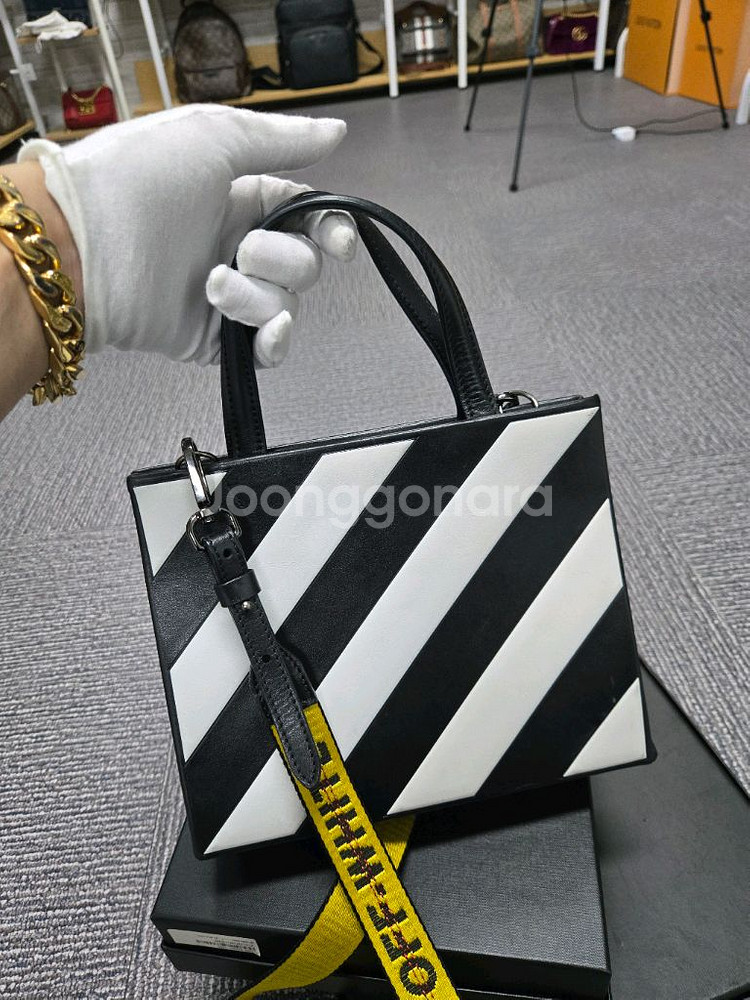 [특가][정품]오프화이트 토트 크로스백--0