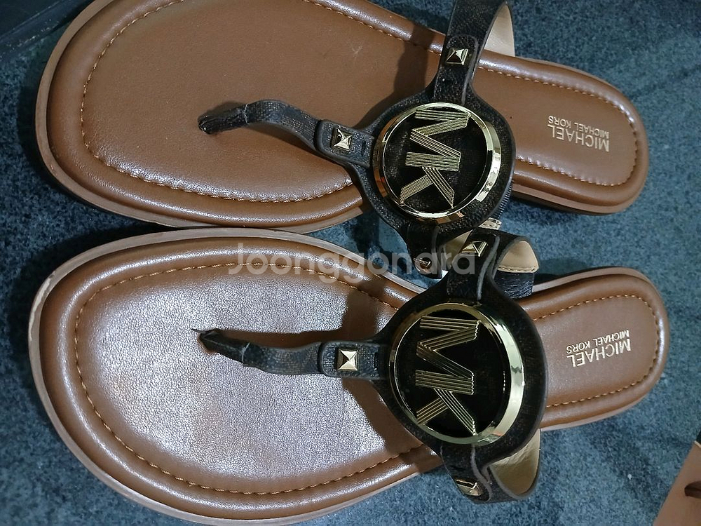 마이클코어스 (Michael Kors)--1