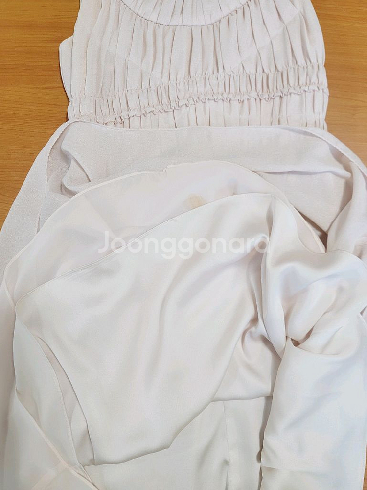 JIGOTT 지곳 상단 주름 포인트 민소매 롱원피스--5