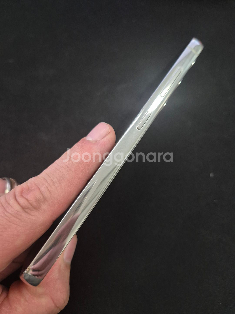 갤럭시S23 512G 크림 중고폰 판매합니다--4