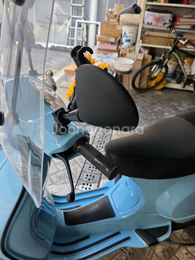 베스파 lx125Abs 23년식 대차 및 판매합니다--6