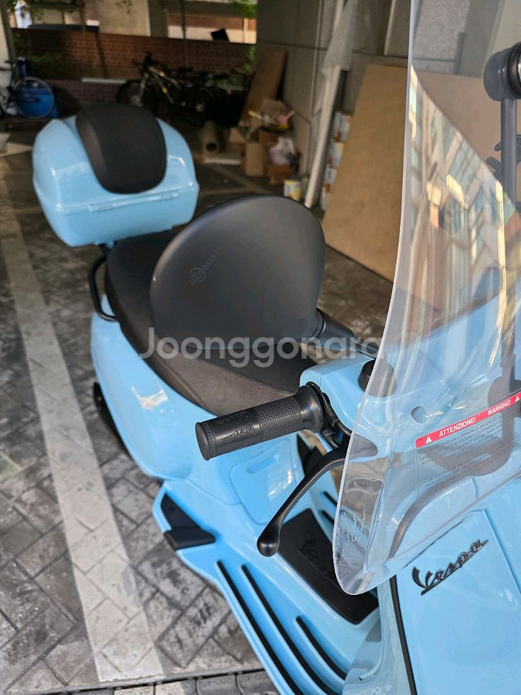 베스파 lx125Abs 23년식 대차 및 판매합니다--7