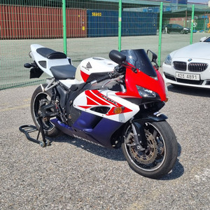 07년식 cbr1000rr 급매합니다