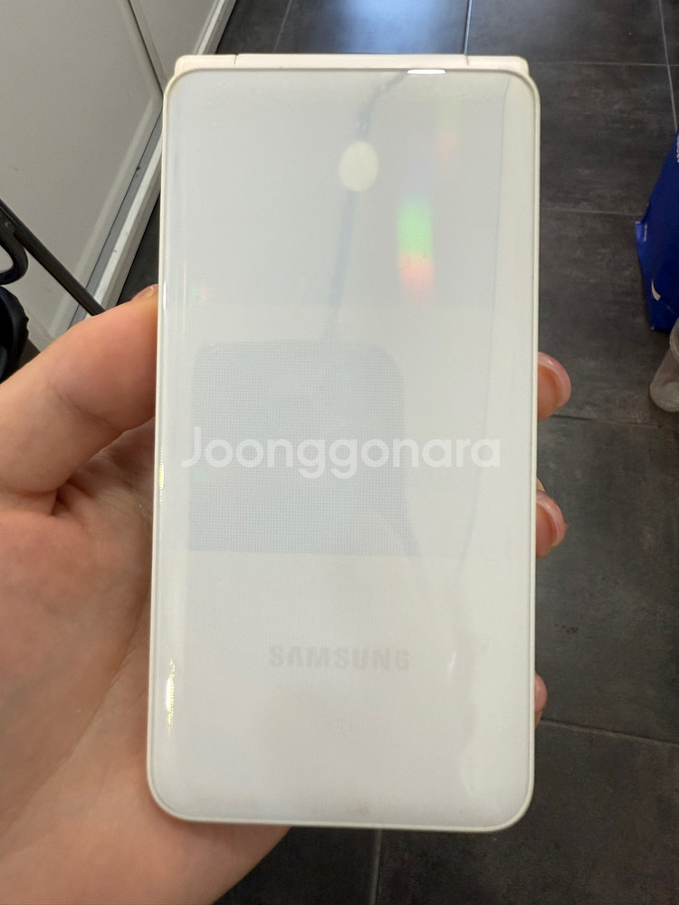 갤럭시폴더2(G160) 32GB 화이트 Y1001--0