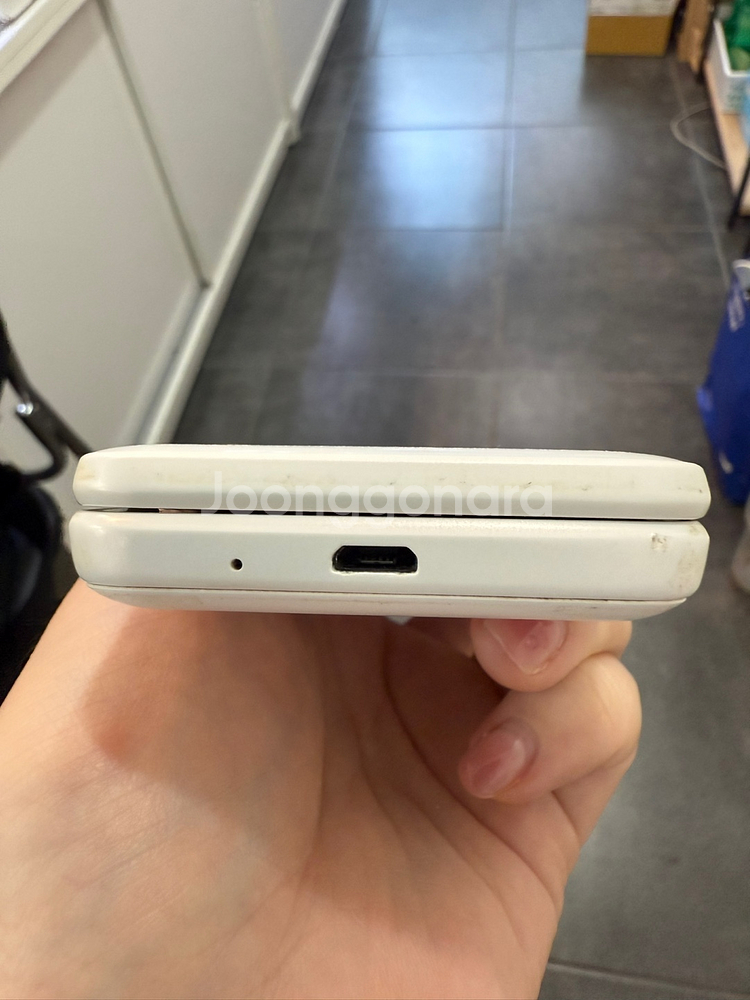 갤럭시폴더2(G160) 32GB 화이트 Y1001--3