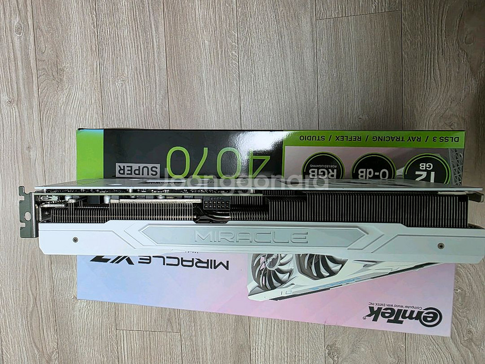 RTX4070 슈퍼--4