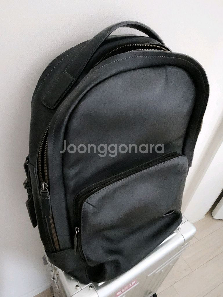 투미 가죽 백팩--0