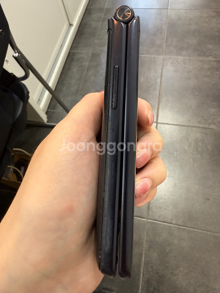 갤럭시폴더2 2019 32GB 블랙 Y1003--6