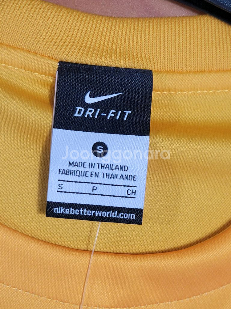 (새상품)NIKE 나이키 기능성 드라이핏 반팔라운드티--2