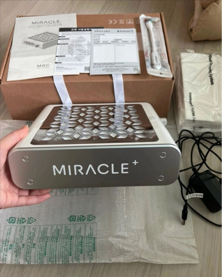 뉴미라클 플러스 네일 무선흡진기 화이트색상 이미지