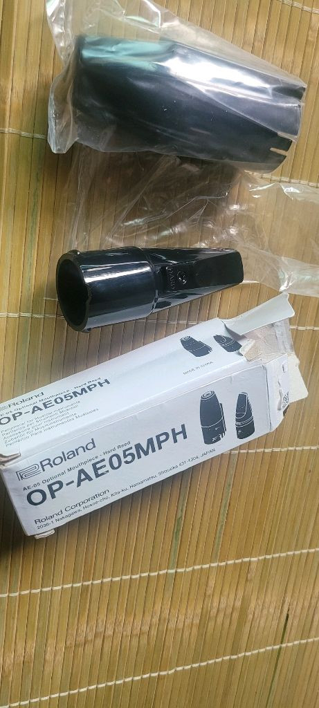 롤랜드에어로폰 피스ㅈ 이미지