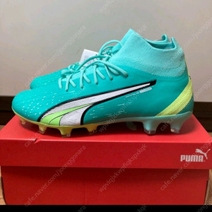 새상품)260 18만원 푸마 울트라 프로 축구화 fg