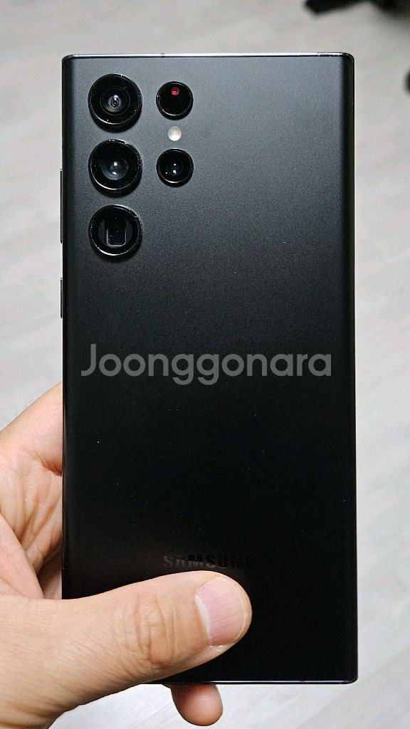 갤럭시 S22울트라 블랙 256GB 싸게 팝니다.--2
