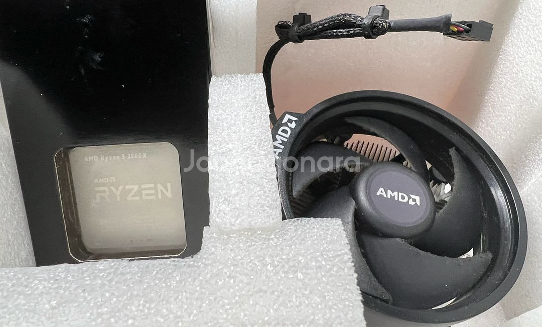 Amd 라이젠5 3500x cpu+기본 쿨러 판매--2