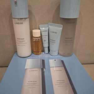 라네즈 워터뱅크 히알루로닉 지.복합용 토너+로션 세트