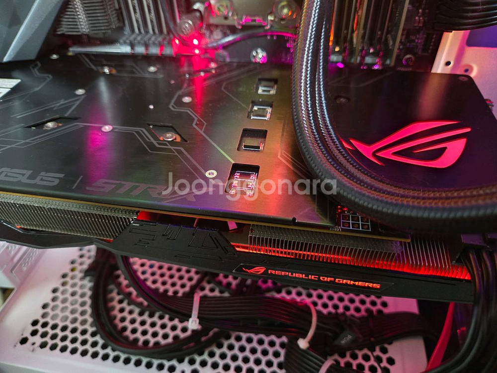 그래픽 카드 gtx 1070 (고장) 택포--2