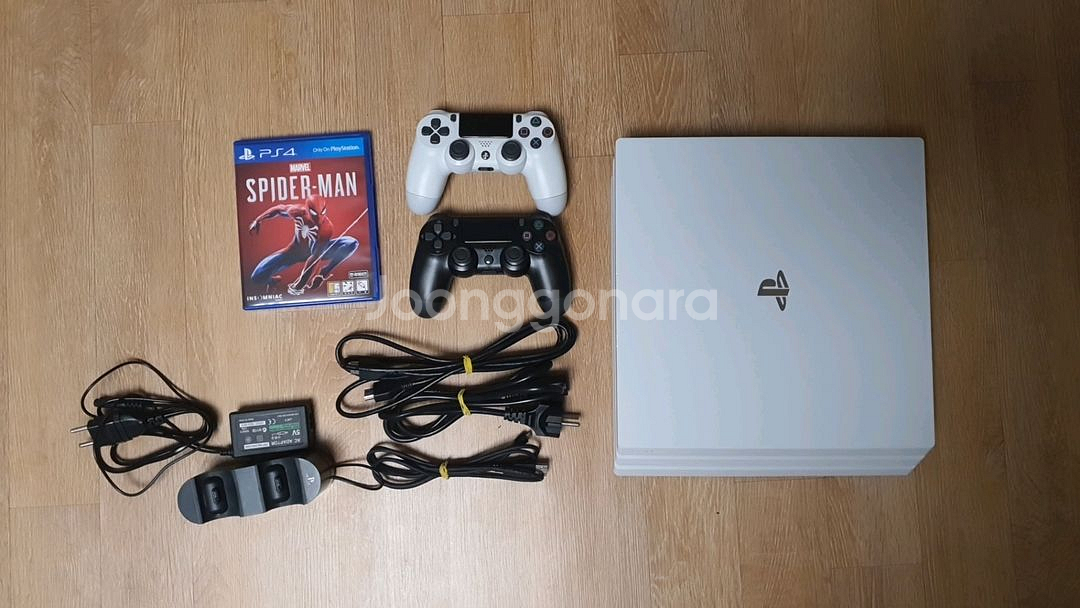 PS4 프로 PS4 PRO 7117B 화이트 (1TB)--0