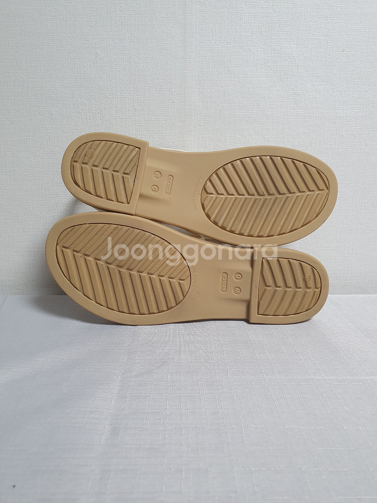 택포가 230mm 크록스 샌들 툴룸 베이지 아이보리 스--7