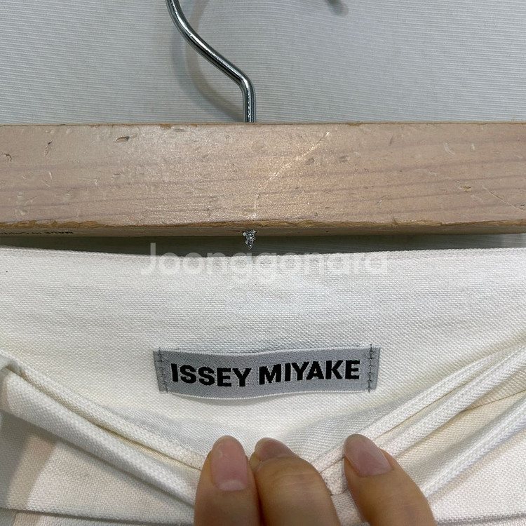 이세이미야케 바지 3사이즈--1