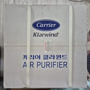 캐리어 클라윈드 공기청정기 입니다.