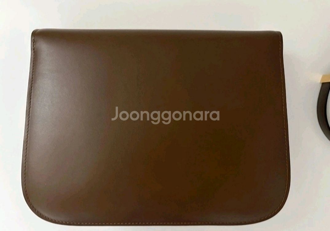 셀린느 클래식박스 카멜 미듐--9