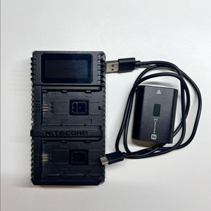 소니 정품배터리 & 듀얼충전기