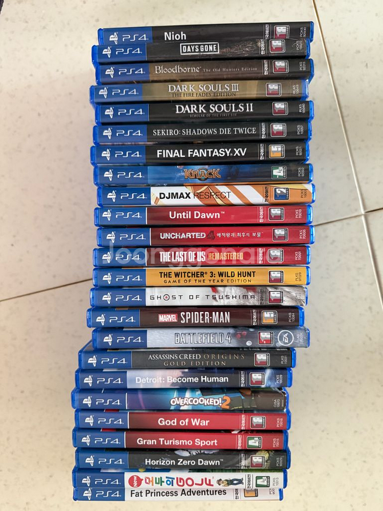 ps4 타이틀 세키로 팝니당--0