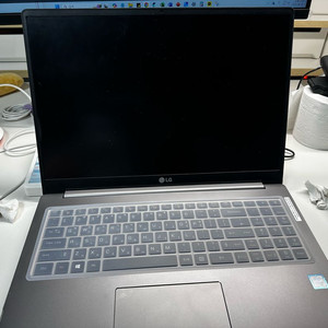 LG 울트라기어17 (17UD-PX5K) 팝니다