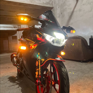 스즈키 24년식 GSX-R125 오토바이 4천키로