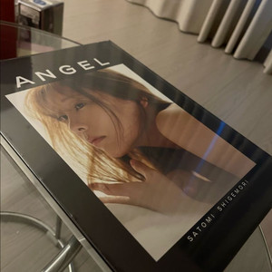 시게모리 사토미의 사진집 팔아요!Angel