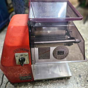한국식품기계 연육기 돈까스 칼집기(FM-1002)1