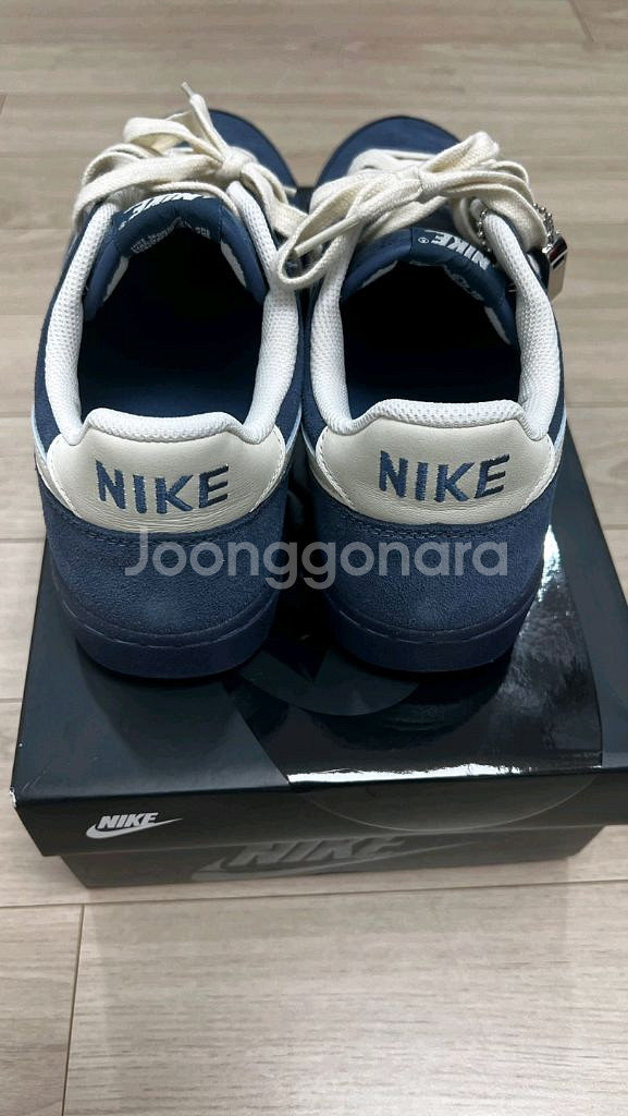 나이키 필드제너럴 블루 280IF0667-400 모델--2