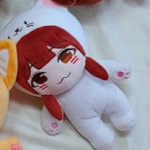 러블리즈 인형 구해요