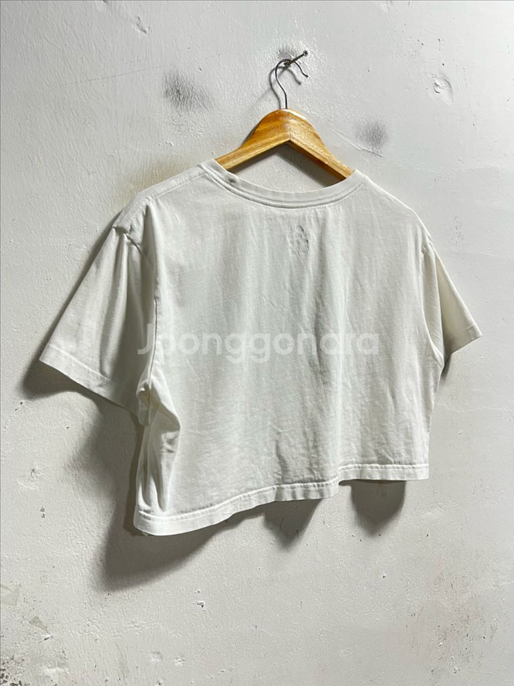 66 나이키 빅스우시 루즈핏 크롭 반팔티--4