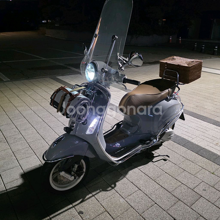 2022년식 베스파 프리마베라 피크닉에디션--0
