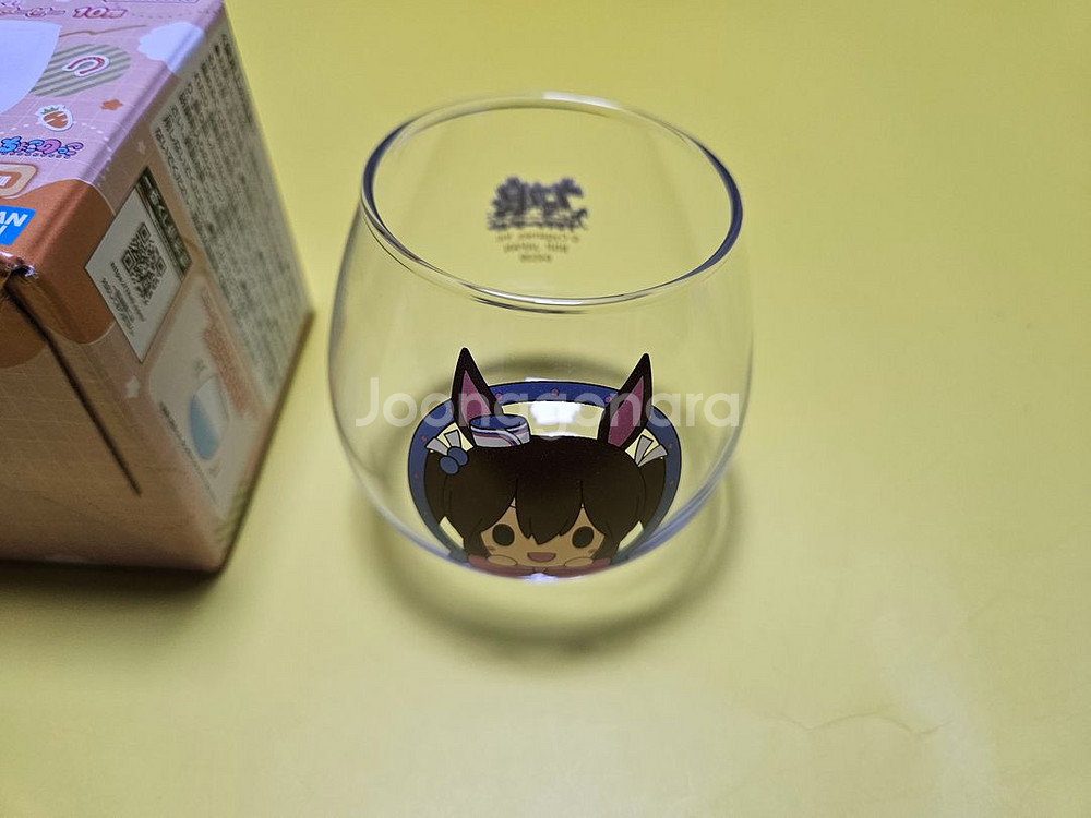 우마무스메 이치방쿠지 하위상 유리컵, 히시 아케보노--1