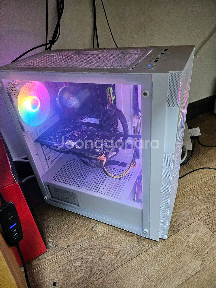 게이밍 컴퓨터 셋 라이젠5 5600 RX6600--0