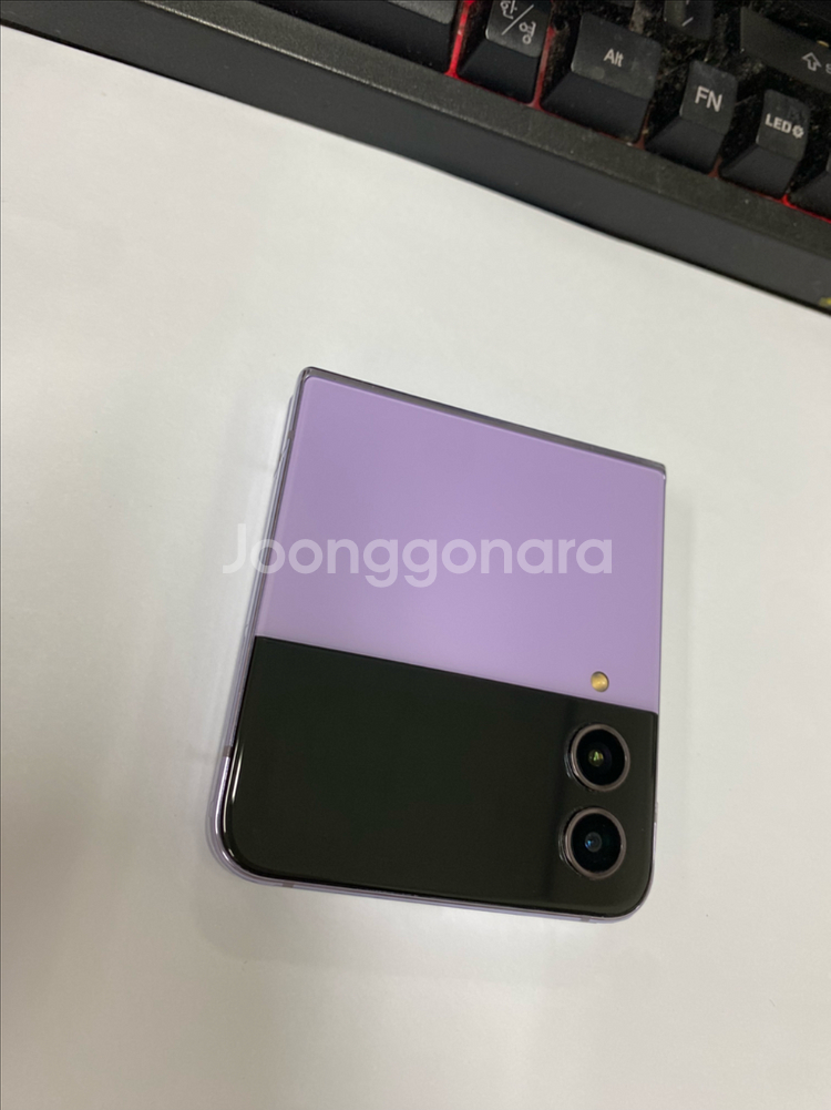 삼성리퍼폰 갤럭시Z플립4 퍼플 SSS급 256G 미사용--0