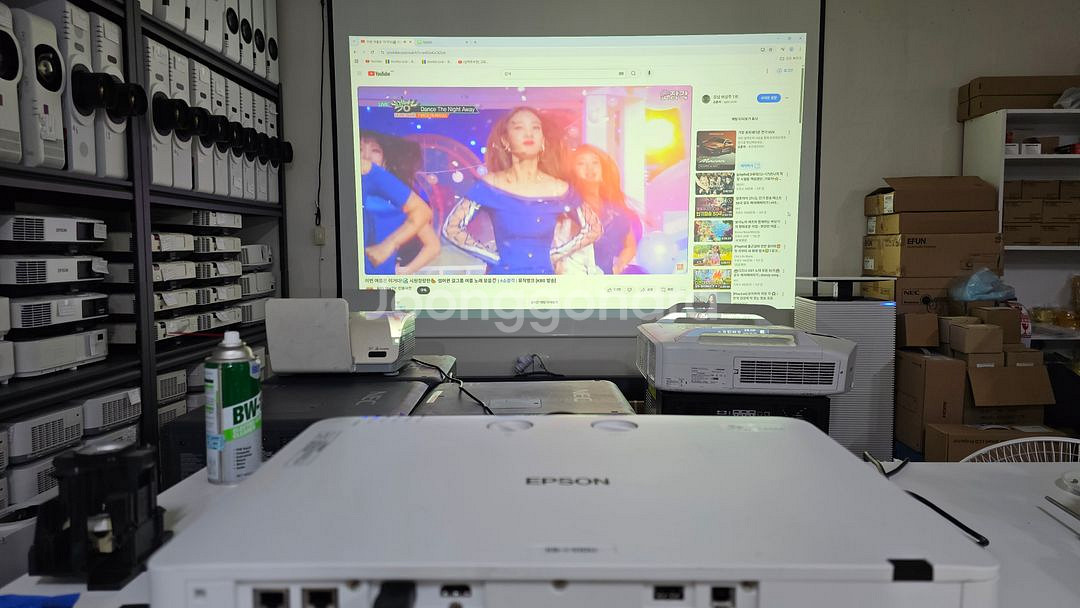 레이저 빔프로젝터 5000안시 엡손 EB-L510U중고--1