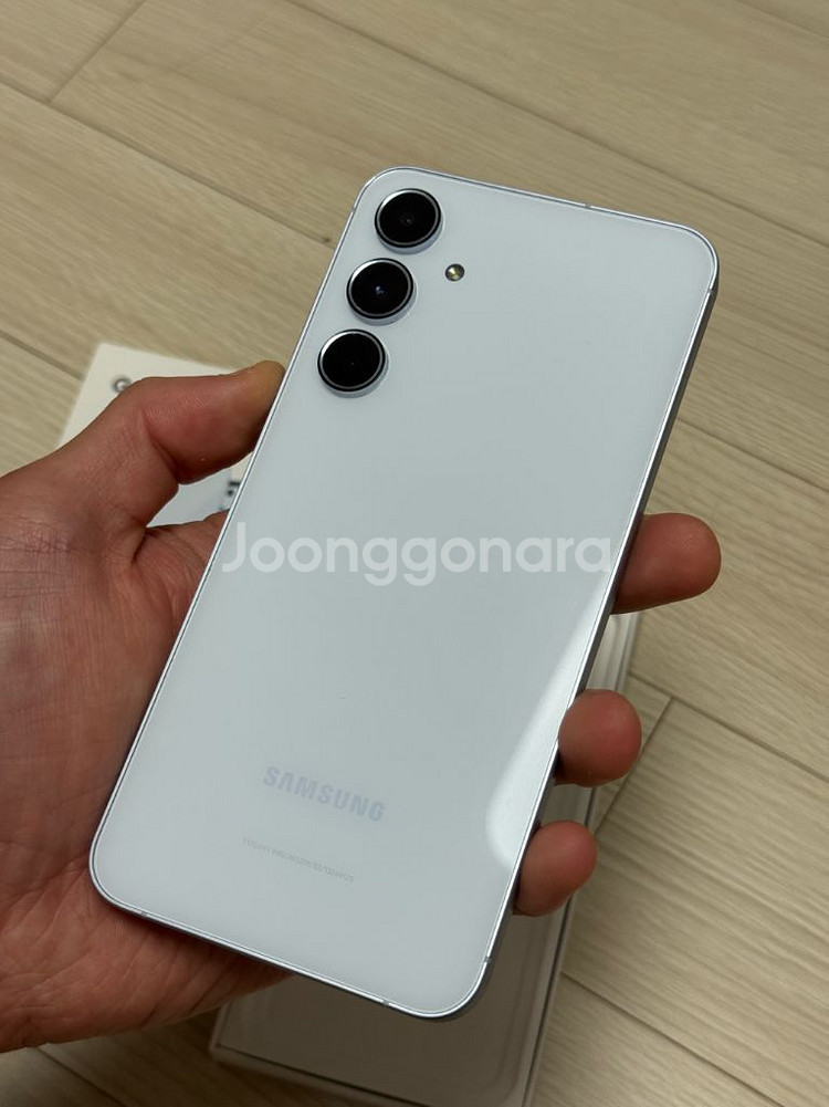 갤럭시 퀀텀5 128gb 아이스블루 정상해지--12